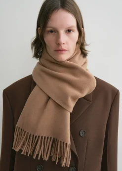 Classic wool scarf camel