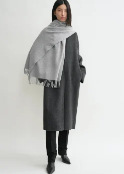 Classic wool scarf light grey mélange