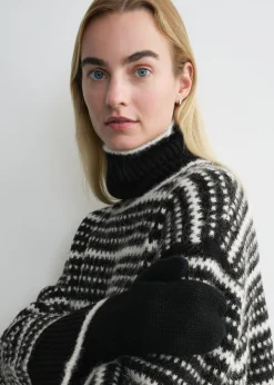 Contrast-edge mittens black