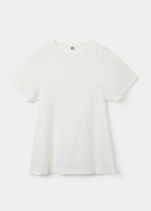 Curved seam tee off-white