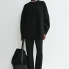 Double-knit pullover black