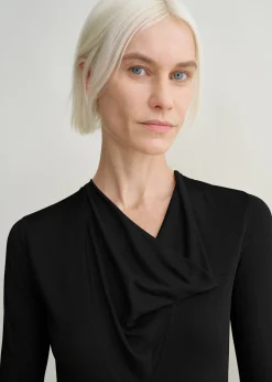 Draped V-neck dress black