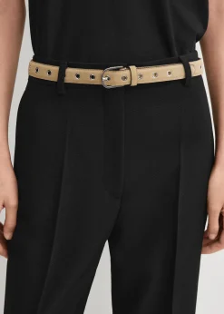 Eyelet belt caramel
