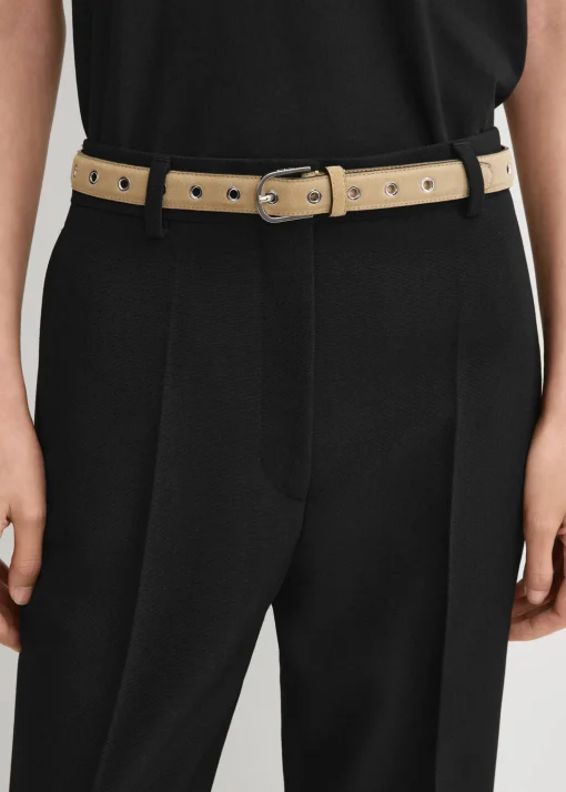 Eyelet belt caramel