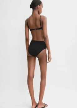 Half-cup bikini top black