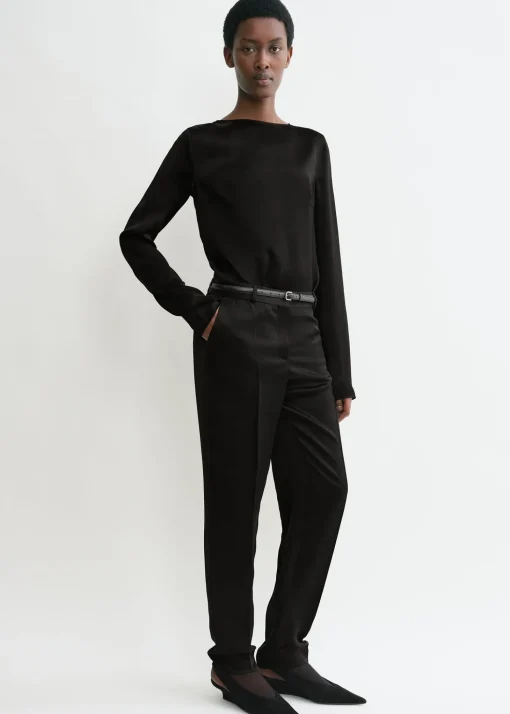 Long-sleeve satin top black