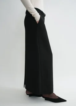 Low-waist straight skirt black