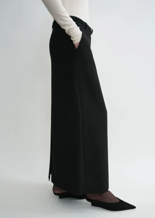 Low-waist straight skirt black
