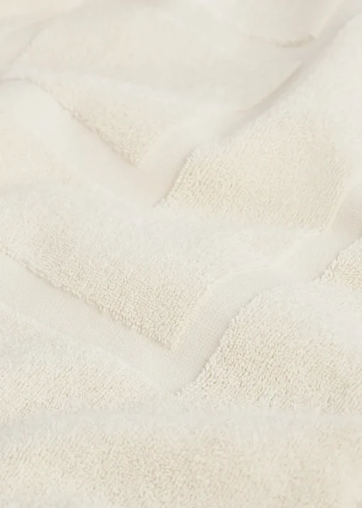 Monogram jacquard towel off white