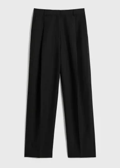 Pleated straight trousers black