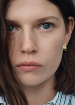 Signature hoops gold