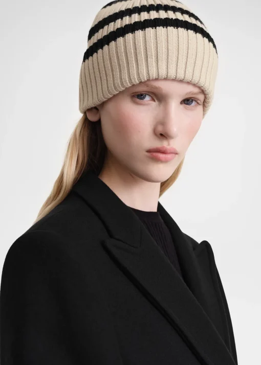 Signature stripe beanie light sand