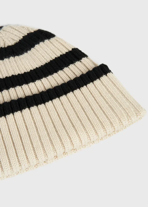 Signature stripe beanie light sand