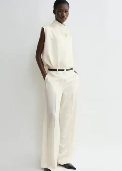 Sleeveless funnel-neck top macadamia