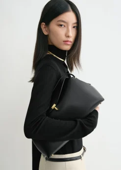 T-Lock leather top handle black