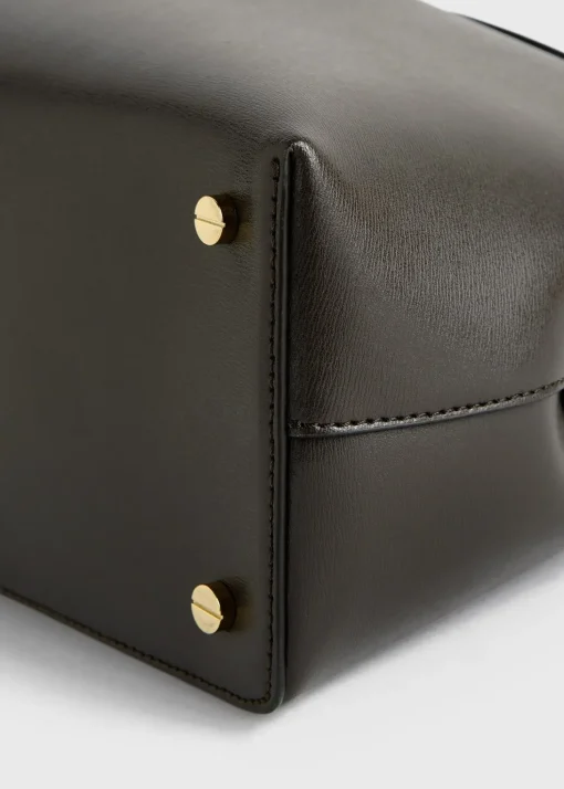 T-Lock leather top handle bark
