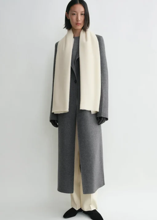 Wide classic wool scarf ivory